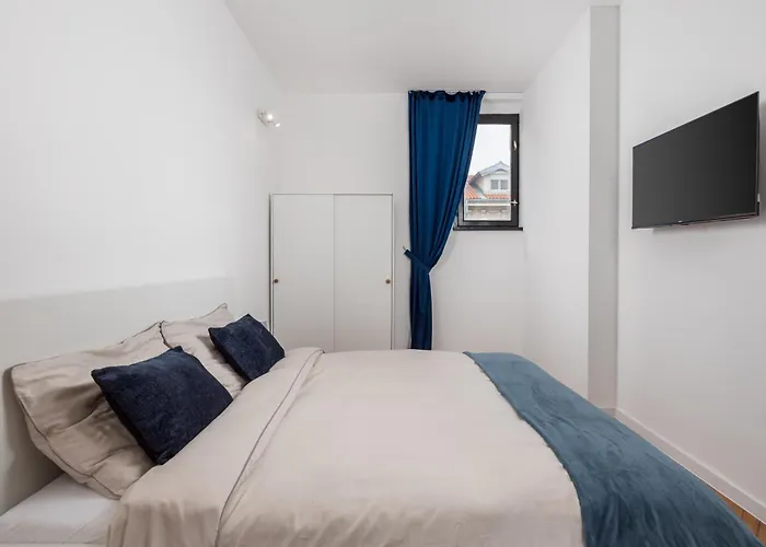 Old Market & 3* Rijeka