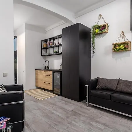Guest house Old Market & Rijeka